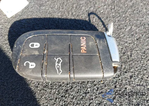 2016 Chrysler 200 Limited z USA, uszkodzony, nr VIN 1C3CCCAB0GN181382